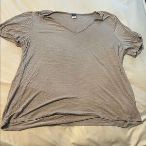 Old Navy V-Neck Short Sleeve Tee